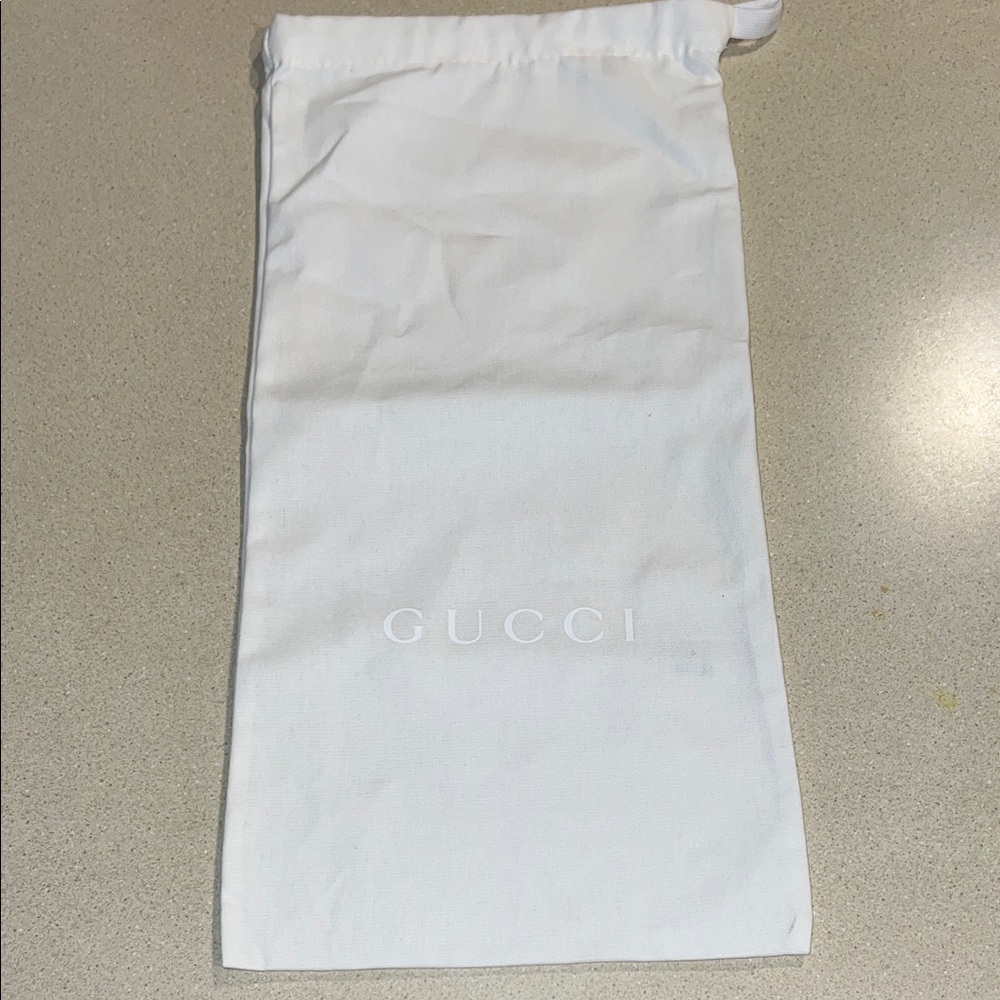 NWOT 1pc all white on white Gucci dustbag
